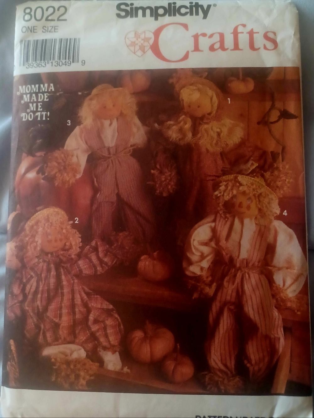 Vintage (1993)Simplicity Pattern of Scarecrow Doll with Clothes.  18"
